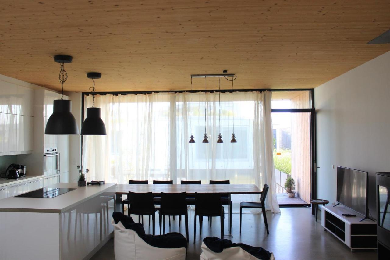 Ferienhaus Am See Neusiedl Neusiedl am See Exterior photo