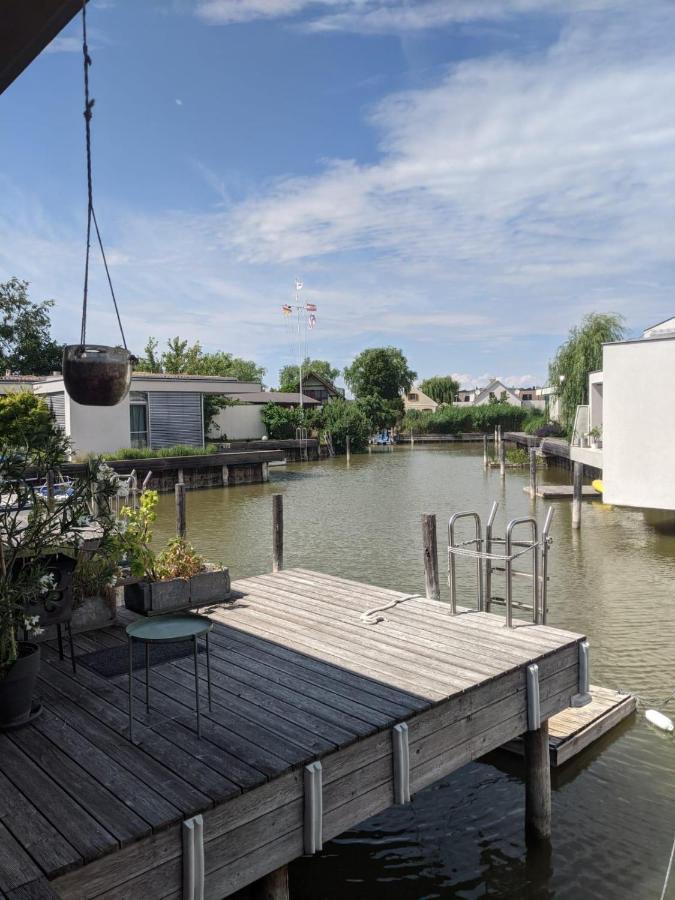 Ferienhaus Am See Neusiedl Neusiedl am See Exterior photo